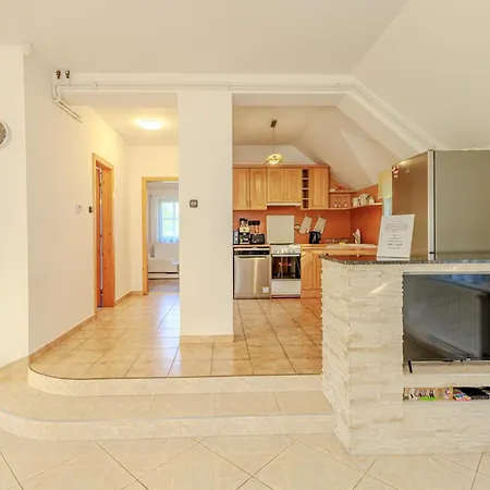 度假居 Liget Pazmandfalu