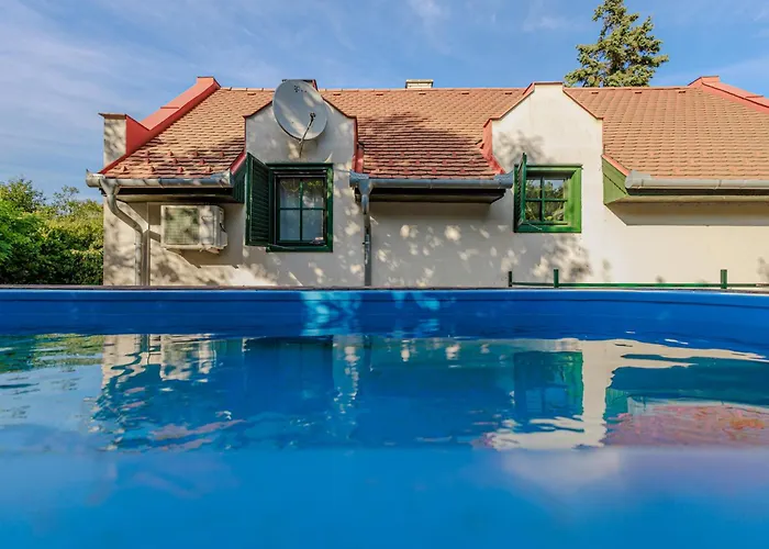 Holiday home Liget Pazmandfalu